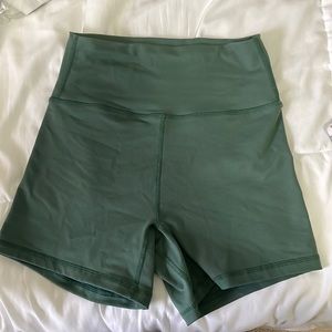 TilYouCollapse green shorts